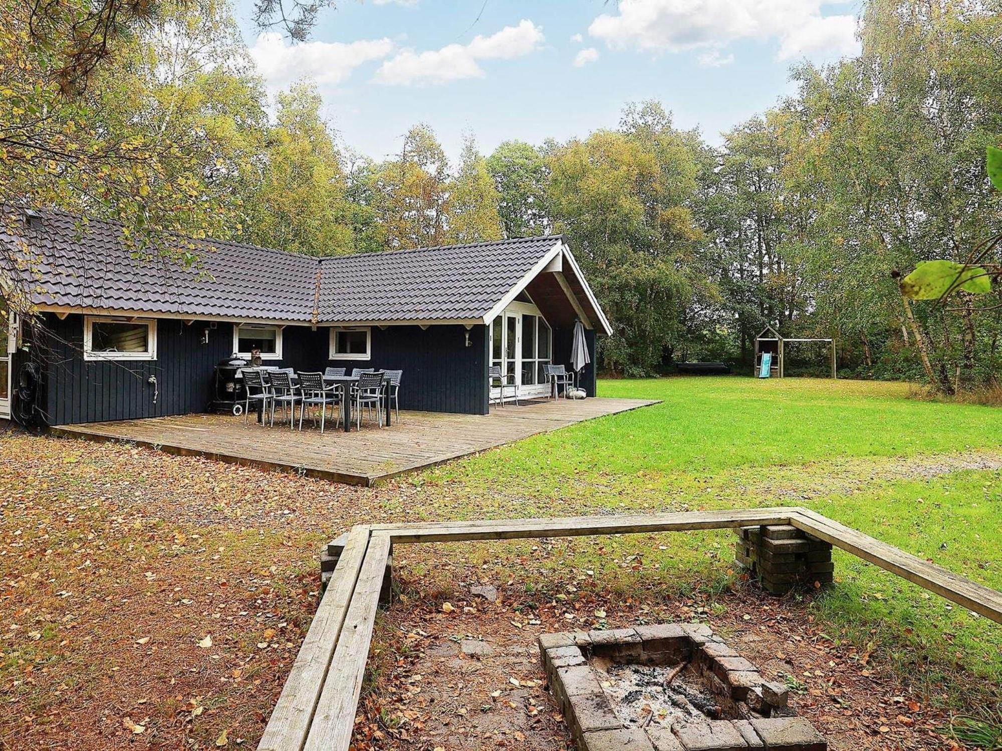 Four-Bedroom Holiday Home In Vaeggerlose 8 Bøtø By エクステリア 写真